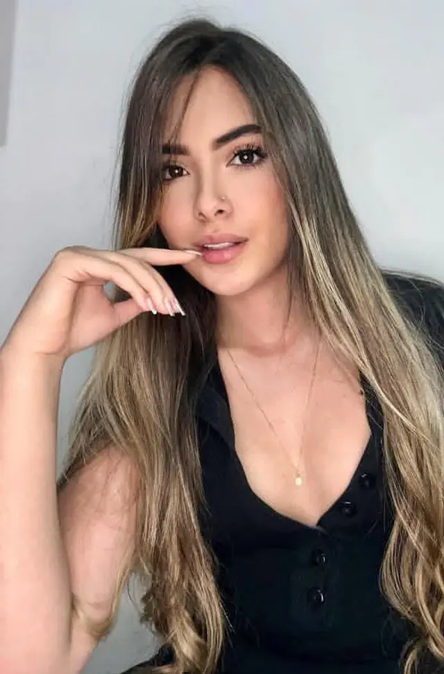 escort-media-e626ee8f-f360-4f77-8849-58f69d390178