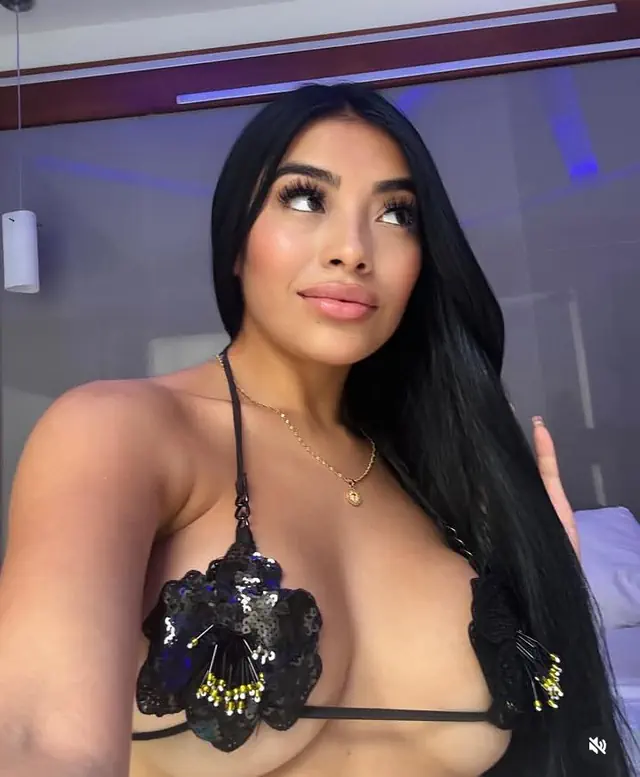 escort-media-e63d8247-6a6d-4809-8559-24e9800b4266