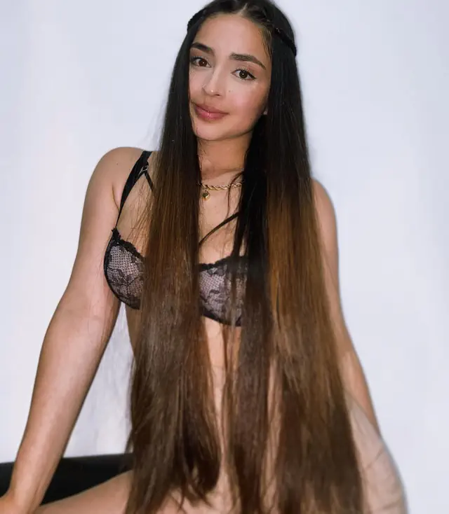 escort-media-e688b5ba-6321-4196-89c0-e99afe7cc93f