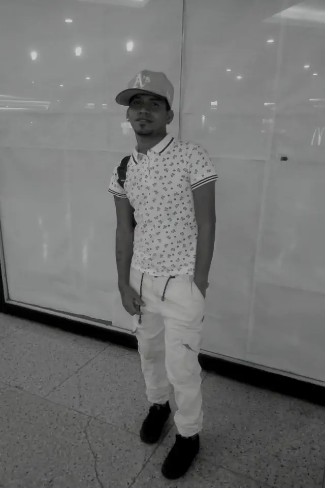 escort-media-e690ac87-4fdb-4063-9d01-01fc4ecd9d76