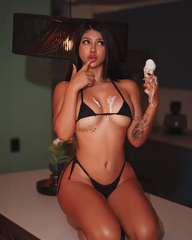 escort-media-e7890dff-994b-47aa-accc-14aa1126f447