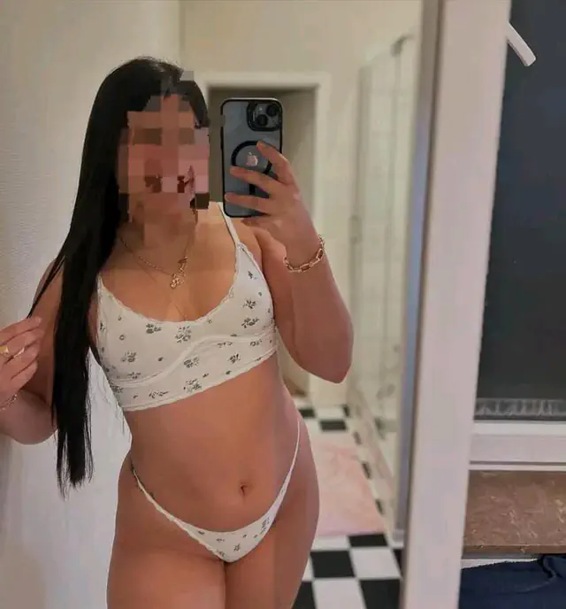 escort-media-e7dd2b78-8e53-4af2-82b6-df7fac191b52