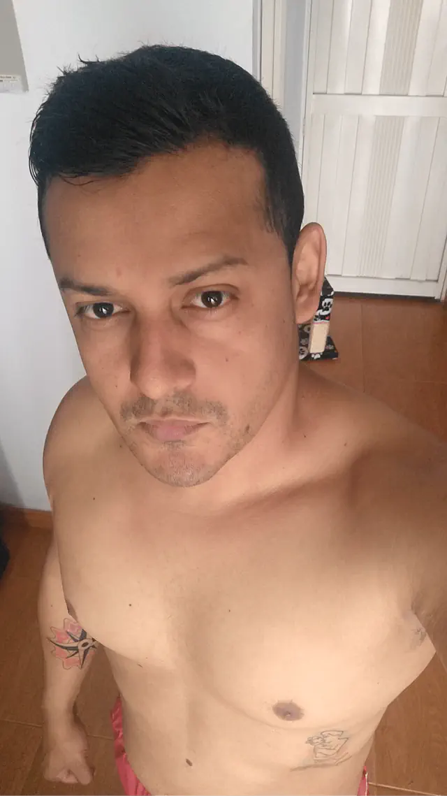 escort-media-e80b9947-ff2b-449b-1b1d-2c95e4680900