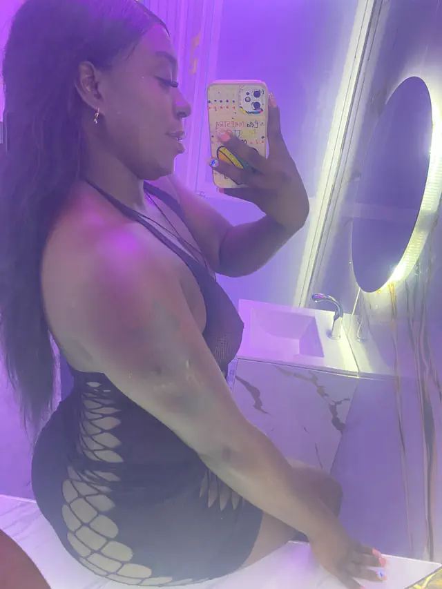 escort-media-e8897013-7010-418a-9cef-2c4deeb8d66f