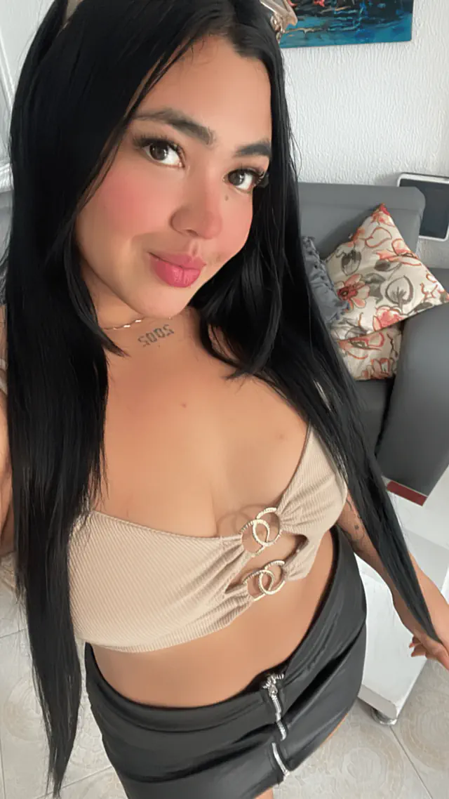 escort-media-e8d2cc7f-674b-4b23-1c44-79da61d49f00