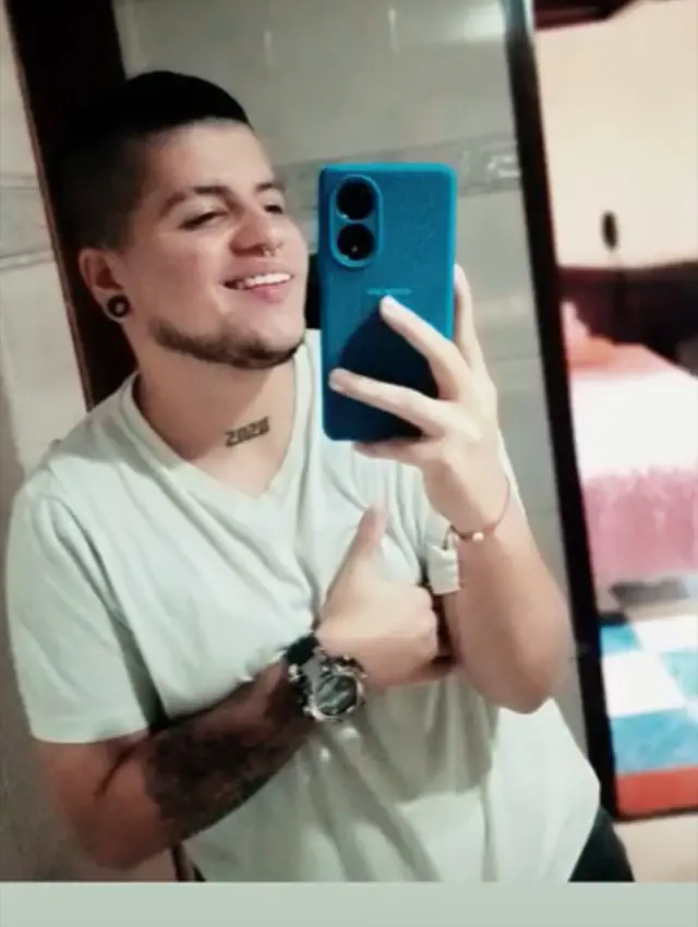 escort-media-e90bf05b-8ecb-4960-bc20-203b7de354dd