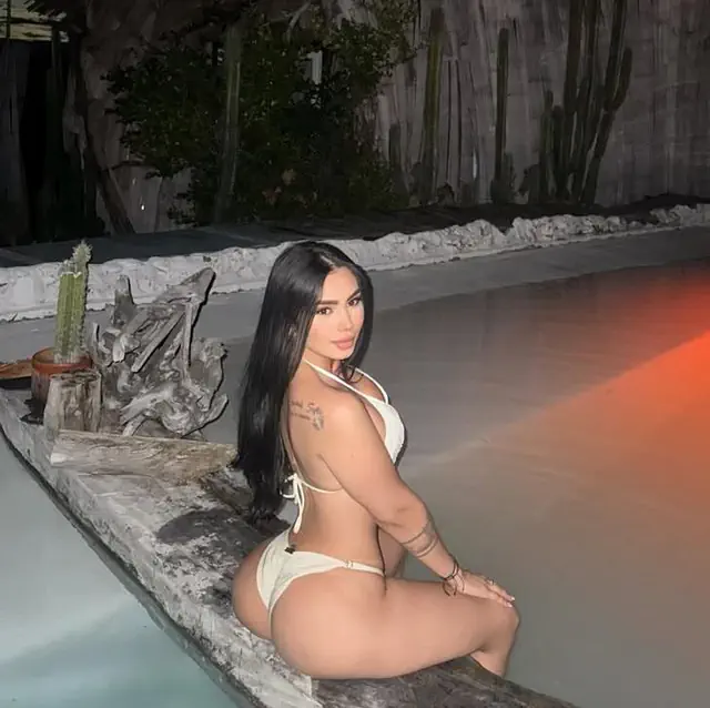 escort-media-e90ce76d-144a-4ce8-81b0-764c3951585d