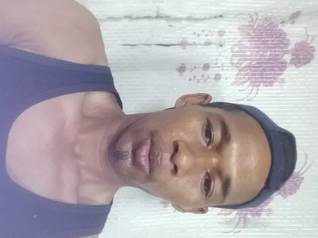 escort-media-e916636a-bc3d-496d-8a15-e7b0d54366c1