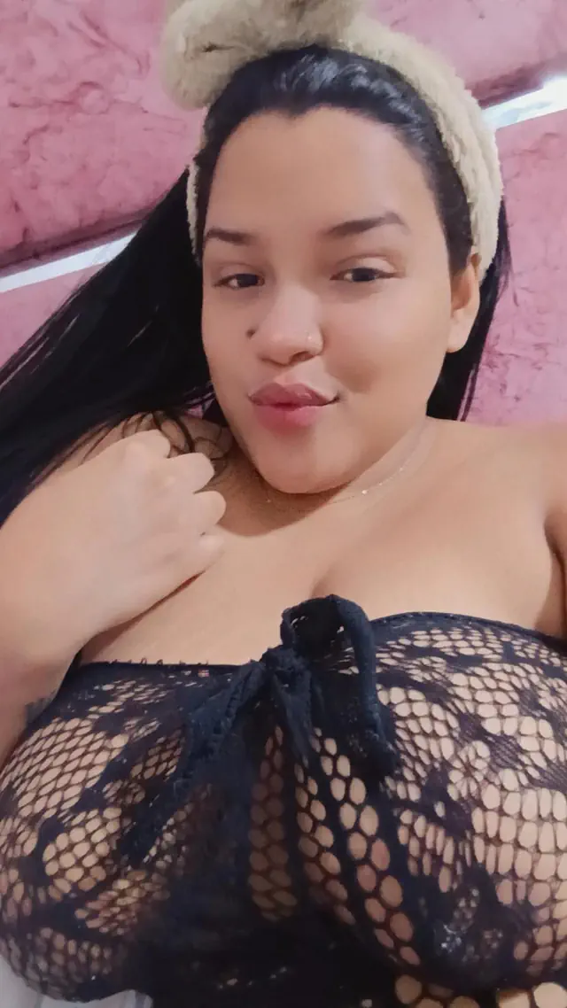 escort-media-e98b05a3-e670-4d95-84f6-2eaa31cdd7c0