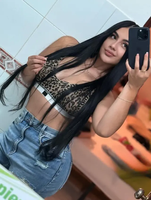 escort-media-ea207d80-1143-4e96-832f-d659edf2e5f7