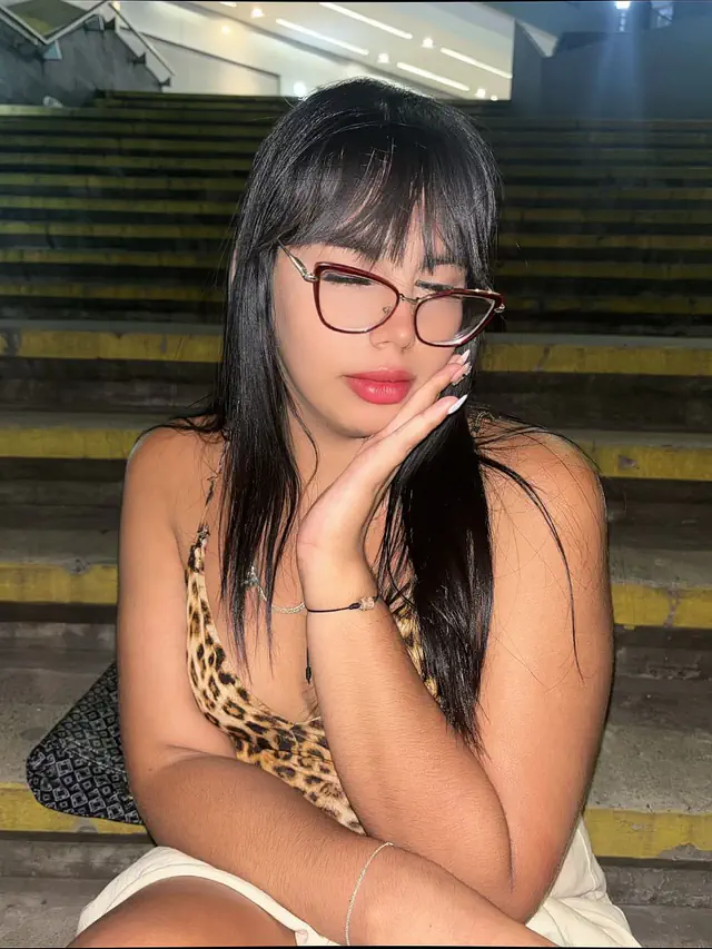 escort-media-ea30c482-f5b4-473a-995c-525a4a6937ef