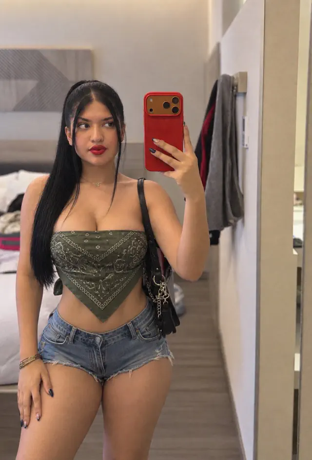 escort-media-ea427e82-57c4-47cb-bcf8-5a820a6c3144