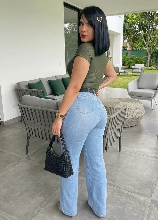 escort-media-eb438d22-be89-41af-baed-d99cf3422d5e