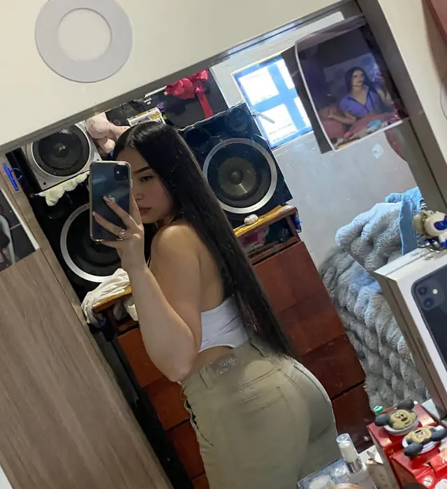 escort-media-ec16725a-6950-4a7f-bc69-1b288a4dd2ae