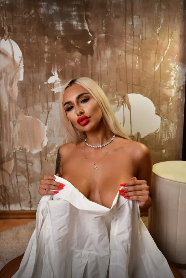 escort-media-ec832f50-a587-4d73-a14f-4ca08131a96f