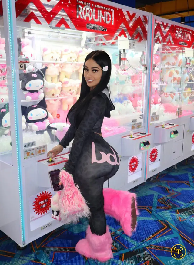 escort-media-ecae990d-4f93-4373-befb-1e2ee4bae843