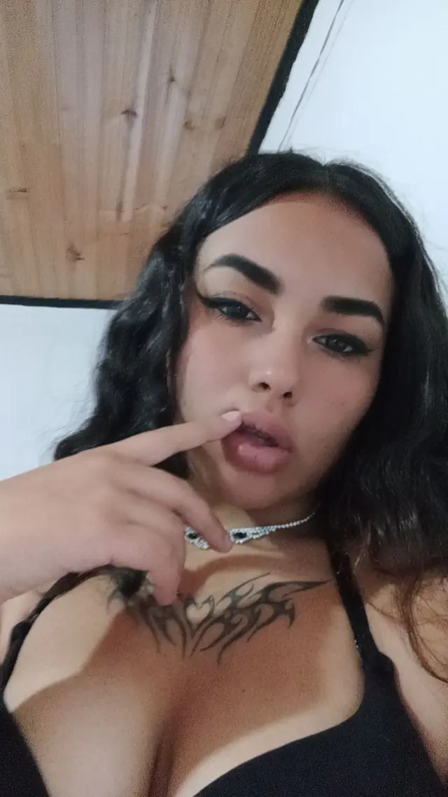 escort-media-ecfc05ef-1a39-436d-87ef-1f7918ccc268