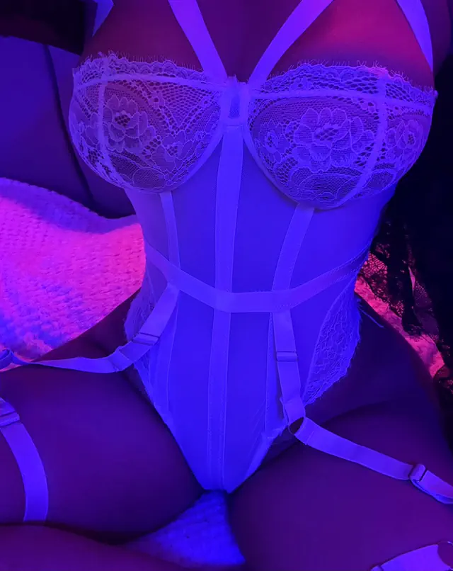 escort-media-ed52b501-a82a-4da6-9dd9-fc7b7f1c99de