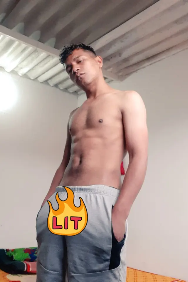 escort-media-edb5ca0c-409d-4207-abe1-33a208728061