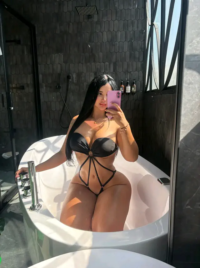 escort-media-edb639fd-e982-4bf3-b386-4bd8b10d3097