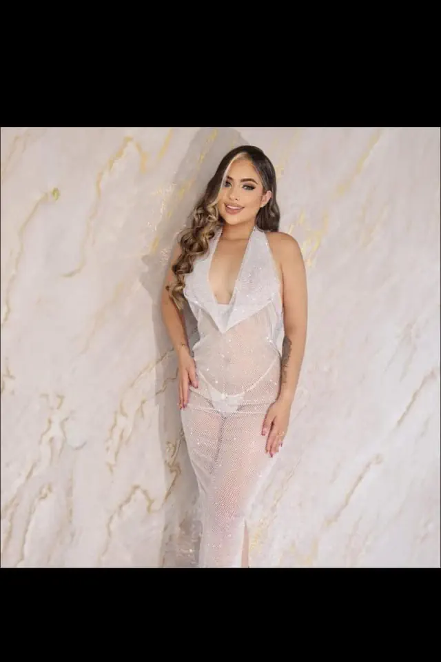 escort-media-ee657622-4c83-4065-902d-37b625c5fc0f