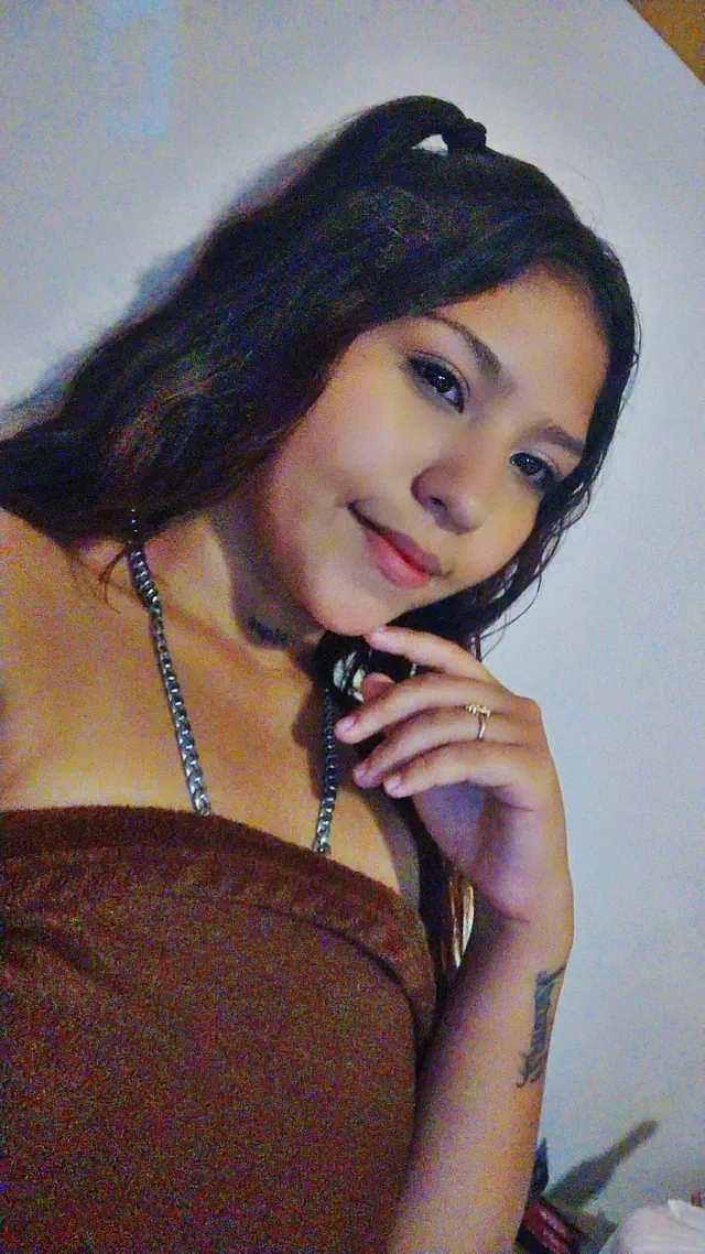 escort-media-eebe983b-9d0d-4571-3ac0-97454f8e7c00