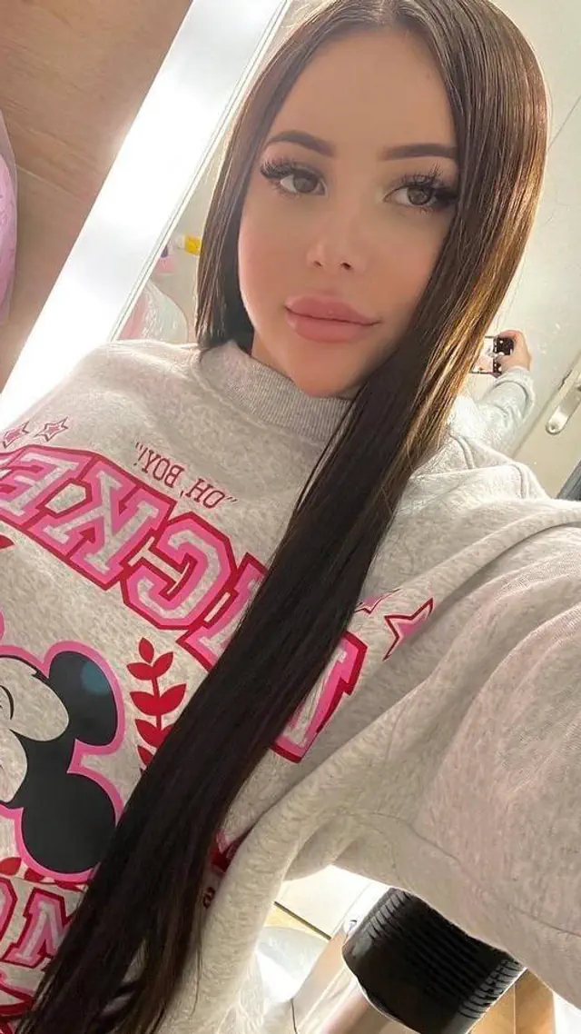 escort-media-eecfce3b-15f6-4b87-aeb8-939101776eba