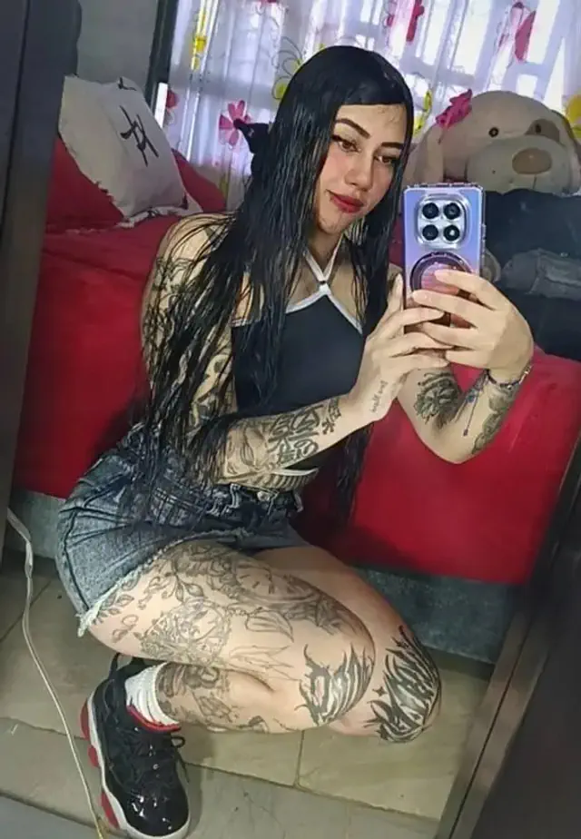 escort-media-eed04f75-176b-42d2-9e32-0e05e036be7c