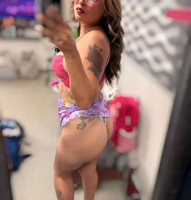 escort-media-ef9b2cde-1752-46a9-a1e4-89c73cec52d3