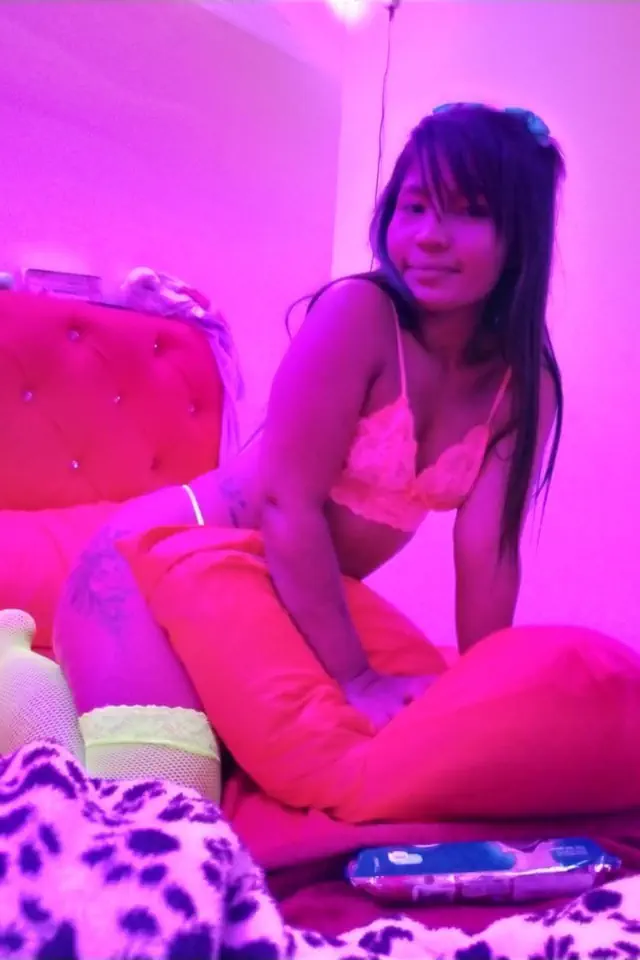 escort-media-efafd078-6613-420f-8f51-257b52ee3dc7
