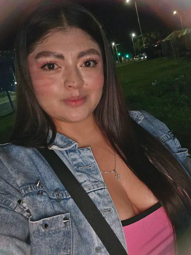 escort-media-efc47976-d17a-46fb-a76e-84045325b3e4