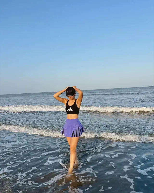 escort-media-f0111cfa-223c-4c47-9c1c-cdab496d8ea6