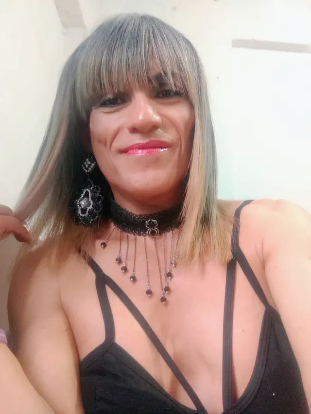 escort-media-f06e0152-55ad-4858-ac96-9b59f35beb33