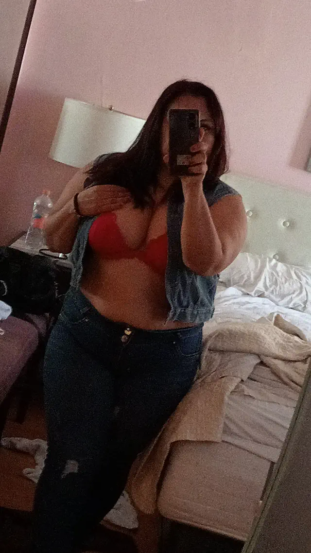 escort-media-f09207b2-b646-4d1b-9b74-45c138c4b230