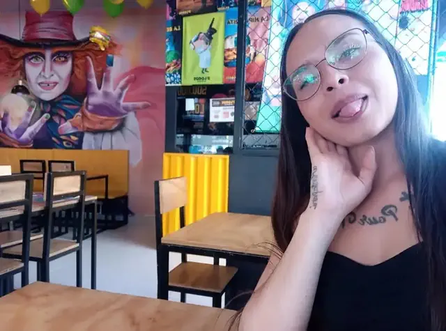 escort-media-f10182c5-233d-4dc2-9d9e-ea91088ee755