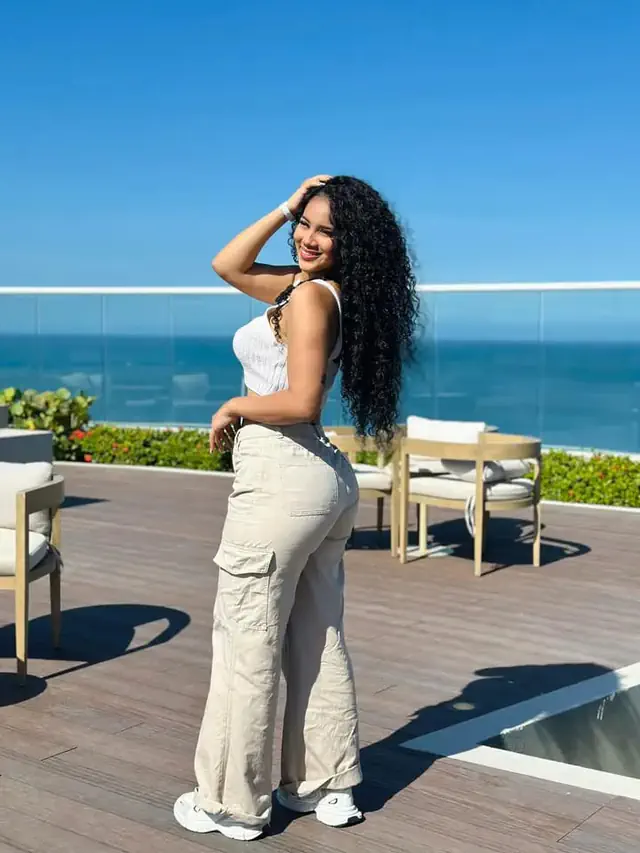 escort-media-f1186c9a-7361-40ba-9cd4-d169e7b7a841