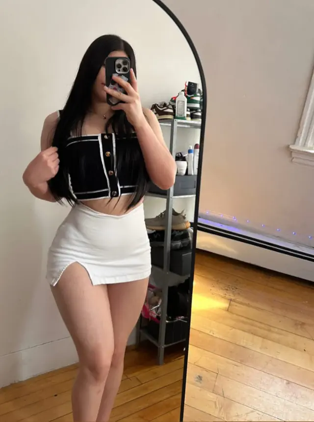 escort-media-f12768da-bc6c-46cc-b412-ff017edf1e39