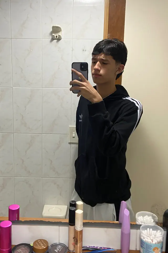 escort-media-f1edce99-a1f8-4b7d-9ba6-8bfea27c75fe