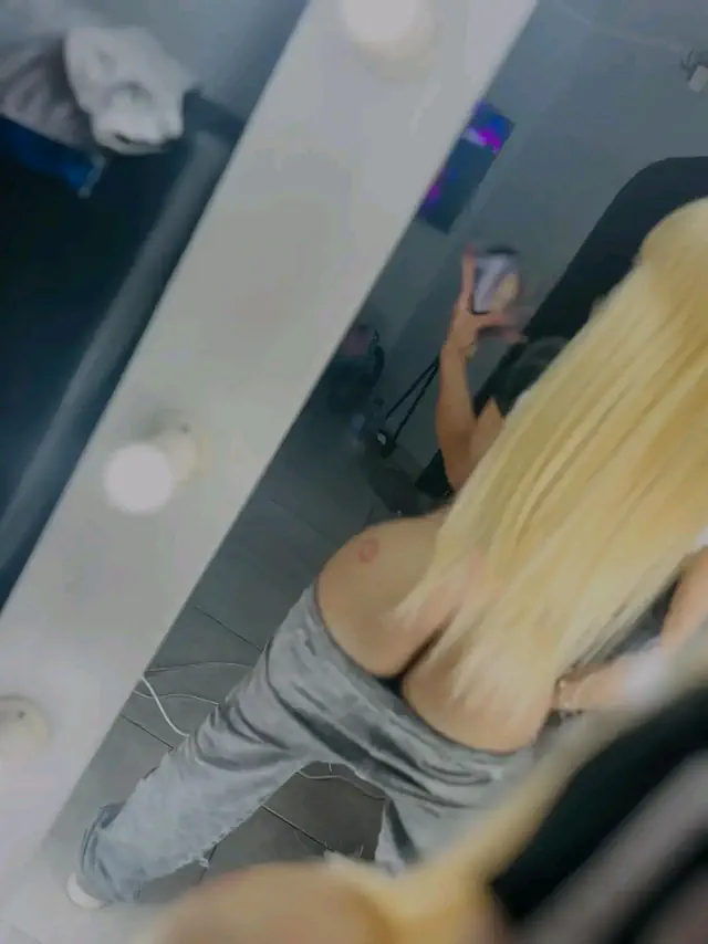 escort-media-f1f78636-16da-49e4-a7b2-2693334d408b