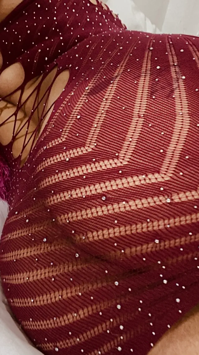 escort-media-f1fd8f7b-1b72-462b-8488-c4e9135d76b2