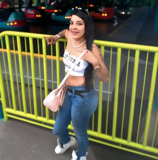 escort-media-f21ba212-f02f-4387-a18f-6afbe3615539