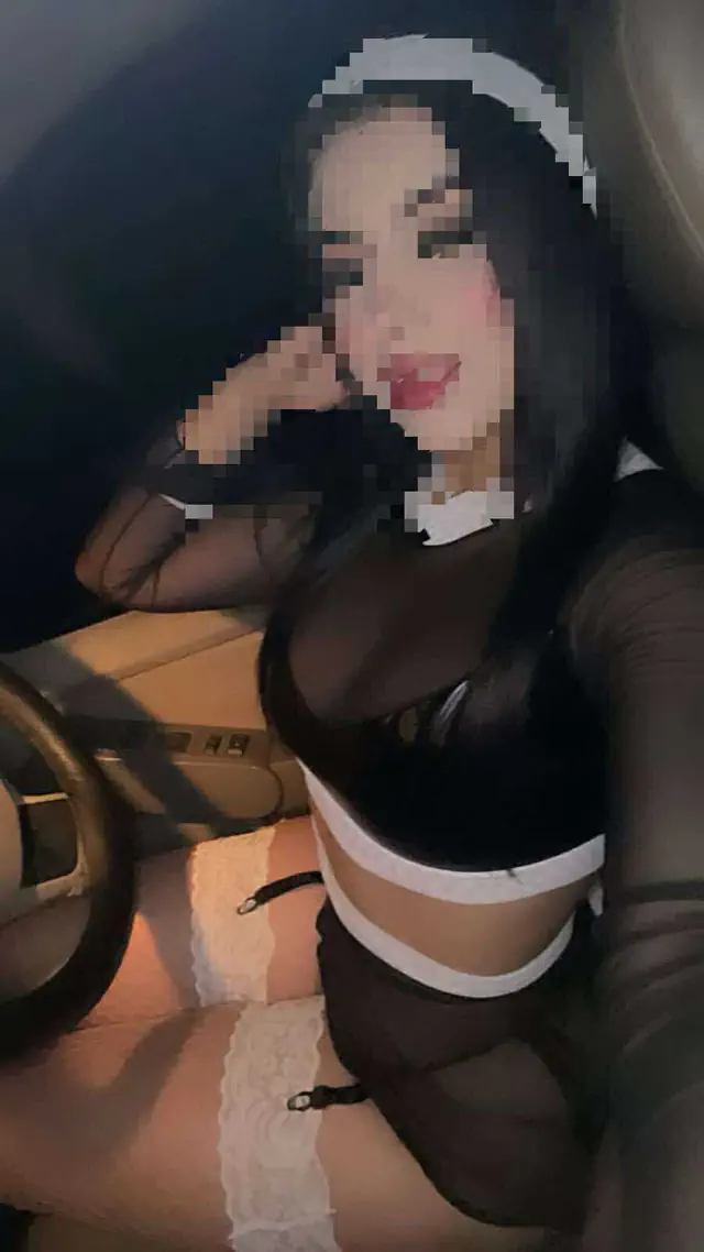 escort-media-f27012e6-b00f-4f4e-a63f-0d517d03c03c