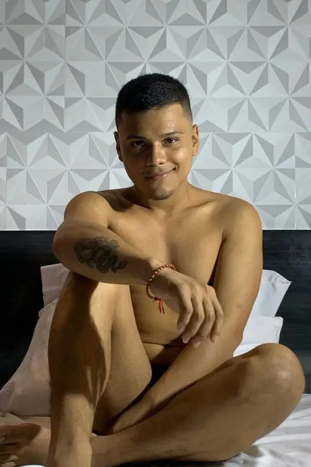 escort-media-f3464cc5-8791-4e9c-a66f-23d5637fb65f