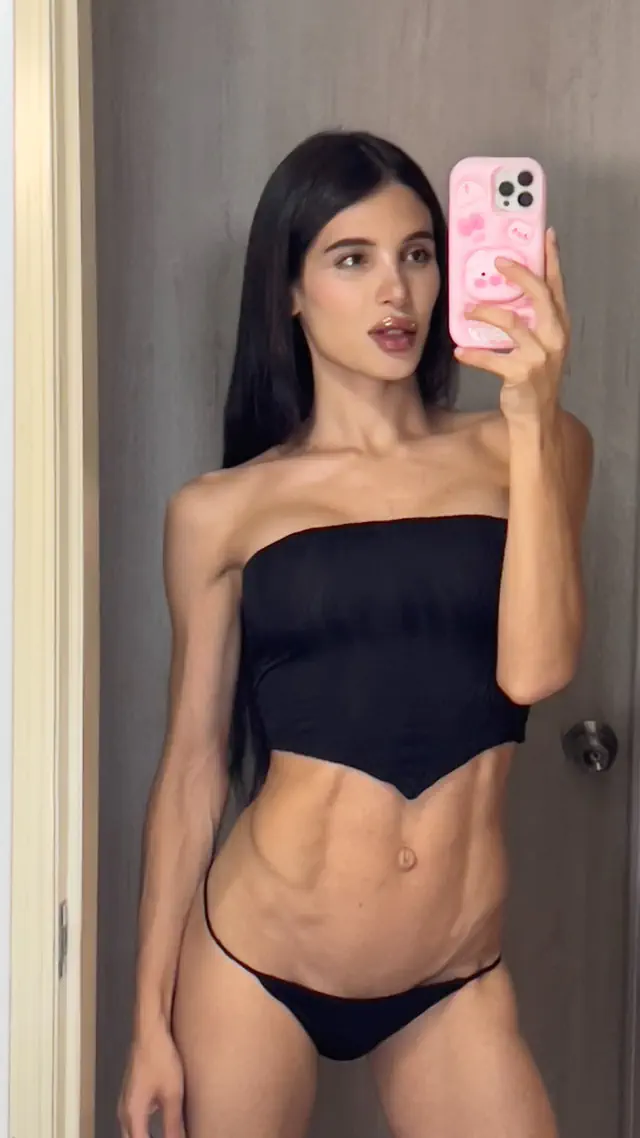 escort-media-f47e6c7c-8518-44a4-b886-915383d77cbb