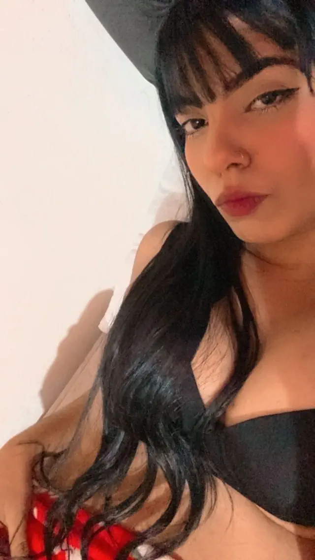 escort-media-f50fb2e7-5824-4de1-b1ab-8b8d16e354bd