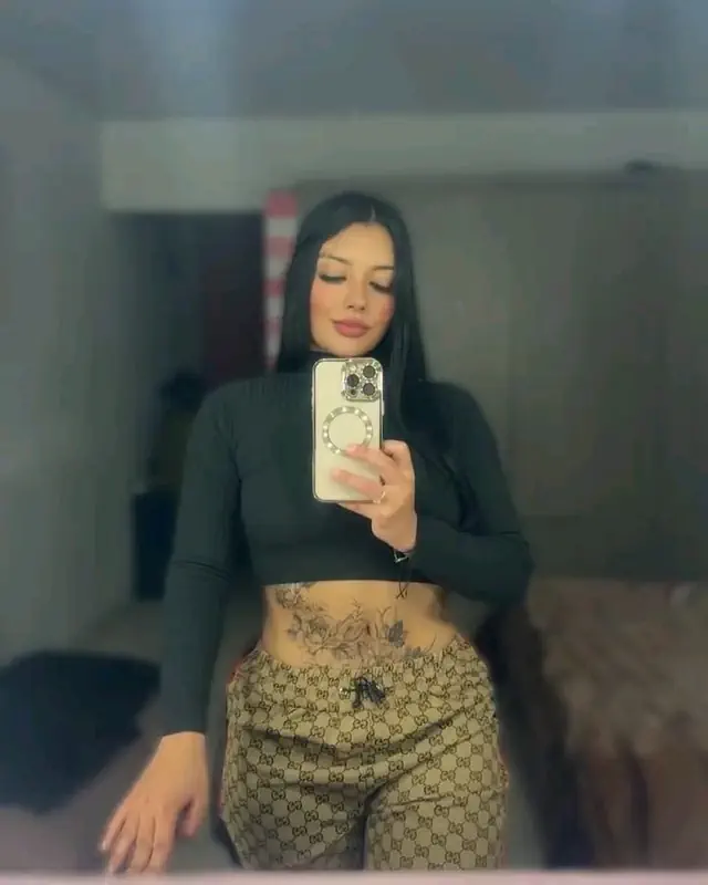 escort-media-f5c8b2d5-90a6-49e7-8d92-35bacb411e5b