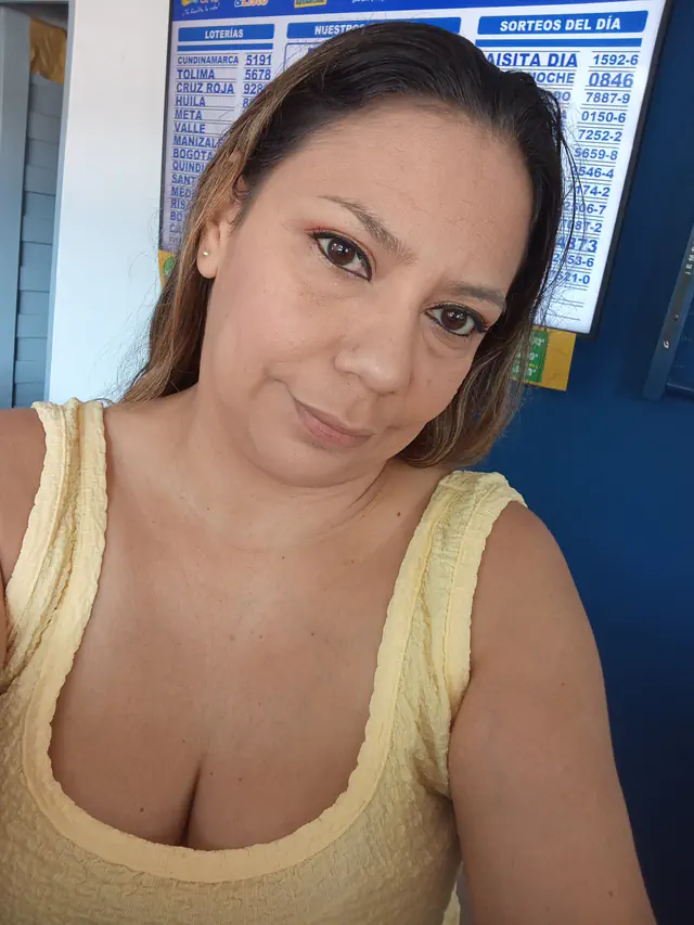 escort-media-f5d87518-6ade-448e-bc99-8299514ba607