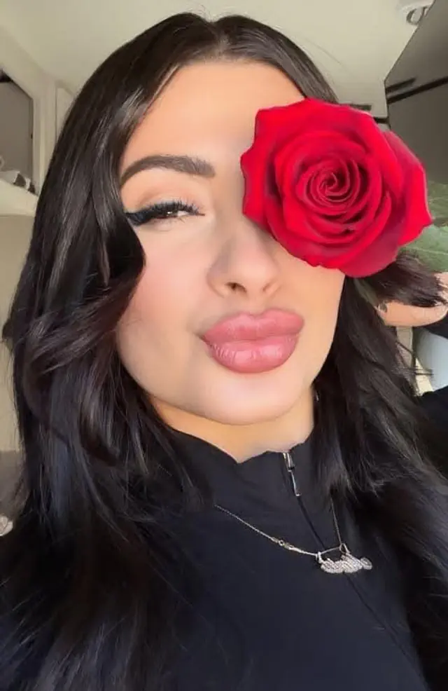 escort-media-f6071ad2-e14e-42b4-9cbb-cb6f8fa0be5e