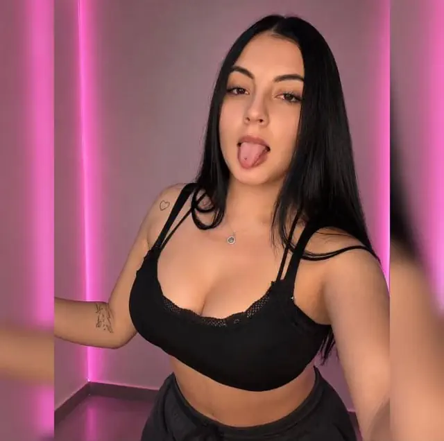 escort-media-f62f50fa-4a2a-4531-8558-ba87d17c5225