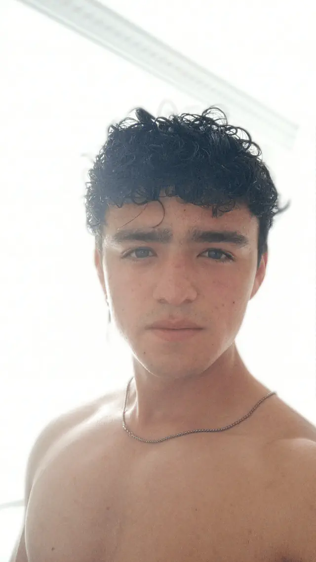 escort-media-f6485bfd-58c7-4a98-5048-bc1429d59e00